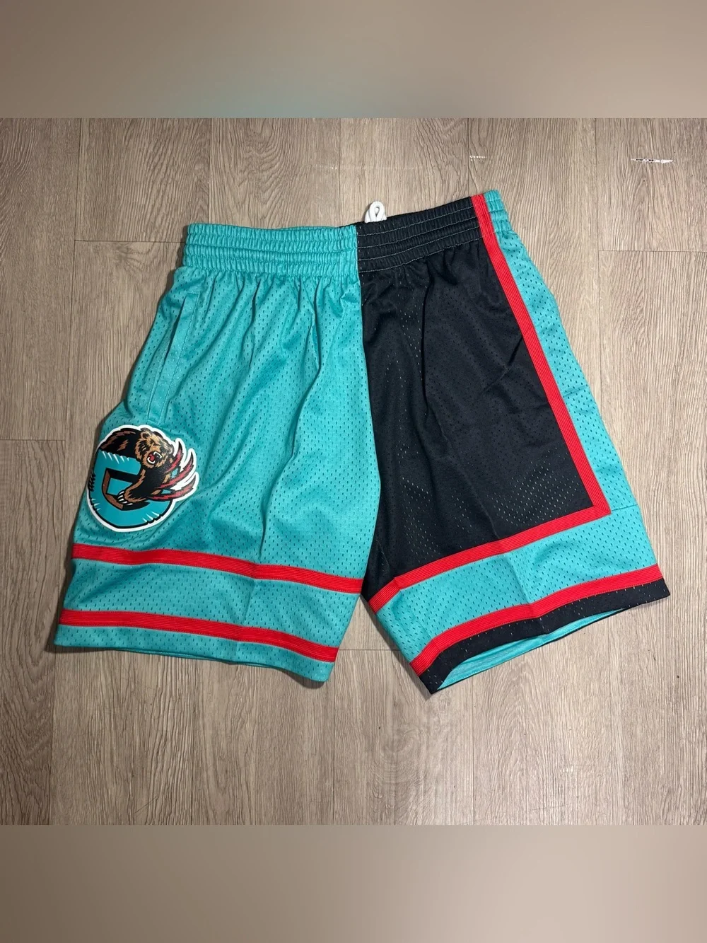 Mitchell & Ness Men’s Black/Turquoise Grizzlies Hardwood Classics Shorts M-3Xl